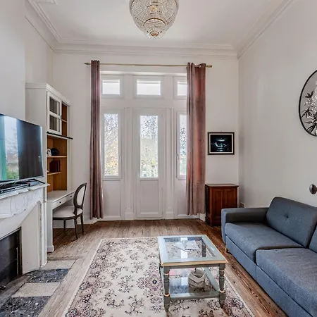 Bernard - 3 Etoiles - Welkeys Apartment *