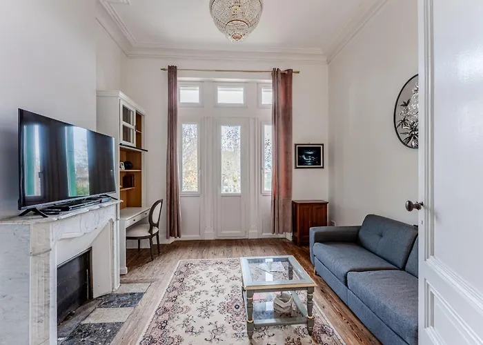 Bernard - 3 Etoiles - Welkeys Apartment *